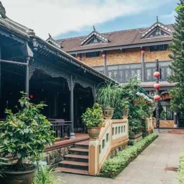 Professional- Vỹ Dạ Xưa - Nhà Hàng & Cafe