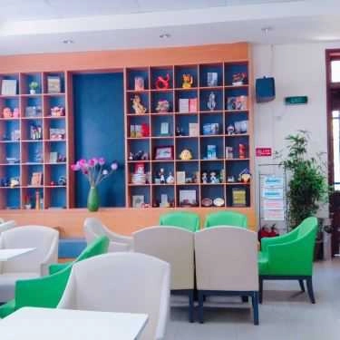 Không gian- Book Cafe - Nhà Sách Phú Xuân