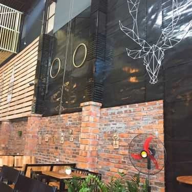 Không gian- Buns Coffee & Milk Tea