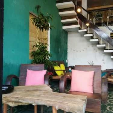 Không gian- Chổ #2 Cafe