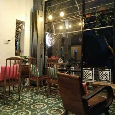 Không gian- Chổ #2 Cafe