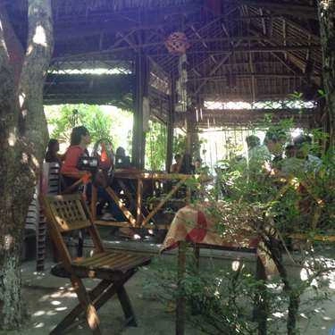 Không gian- Đôi Bờ Cafe