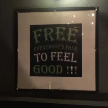 Tổng hợp- Hangout - Coffee & Bar