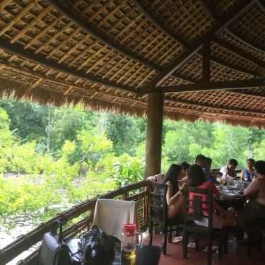 Không gian- Nhà Hàng Hoa Sen Restaurant - Alba Thanh Tân