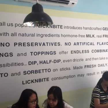 Tổng hợp- Cafe Lick N Bite - Kem - Trà - Bánh