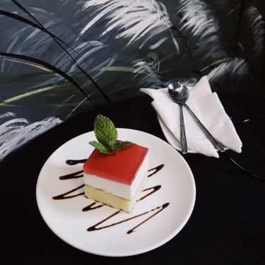 Tổng hợp- Lala Fashion Cafe