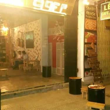 Không gian- Lê Cafe