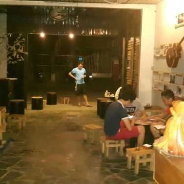 Không gian- Lê Cafe