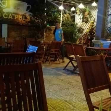Không gian- Merci Cafe