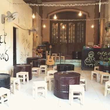 Không gian- MẸT Coffee - Guitar & Pub