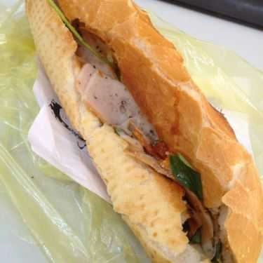 Món ăn- Ăn vặt Bánh Mì Bột Lọc - Thịt Chả