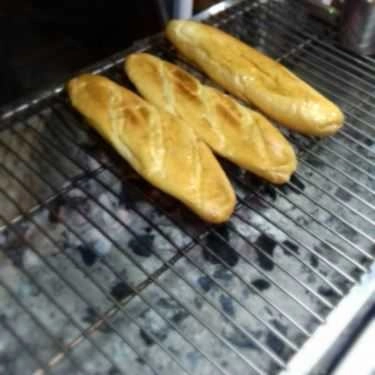 Món ăn- Ăn vặt Âu Thiên - Bánh Mì Nướng Sa Tế