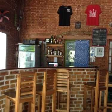 Không gian- Cafe Oasis Bar