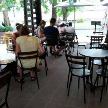 Không gian- Palm Cafe