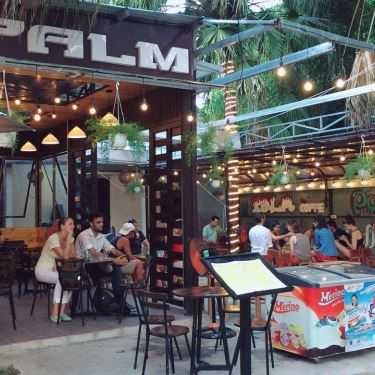 Không gian- Palm Cafe