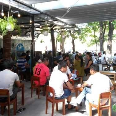 Không gian- Palm Cafe