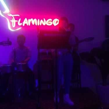 Tổng hợp- Cafe Phòng Trà Flamingo