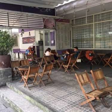 Không gian- Rex Coffee
