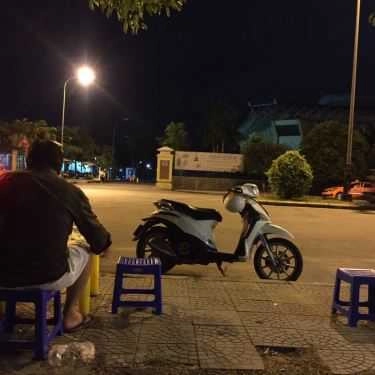 Không gian- Ăn vặt Trà Sữa You