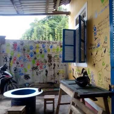 Không gian- Trạm Trung Chuyển Cafe