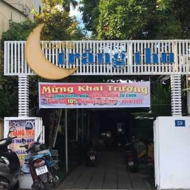 Không gian- Ăn vặt Trăng Thu Cafe & Xiên Nướng 5K