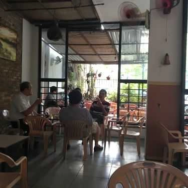 Không gian- Tre Cafe