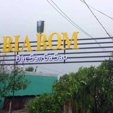 Không gian- Quán Nhậu Bia Bom - Đặc Sản Gà Sao