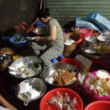Tổng hợp- Ăn vặt Bánh Ít Trần & Xôi Nếp Than - Chợ Mỹ Tho