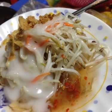 Món ăn- Ăn vặt Bánh Ít Trần & Xôi Nếp Than - Chợ Mỹ Tho