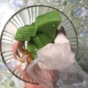 Món ăn- Ăn vặt Bánh Đúc Lá Dứa - Chợ Thạnh Trị