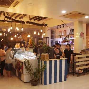 Tổng hợp- Biwee's Gelato - Bakery, Tea & Coffee