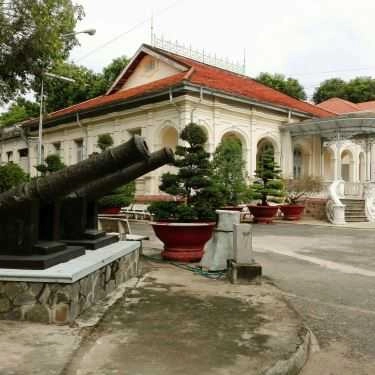 Không gian- Hoa Sữa Cafe