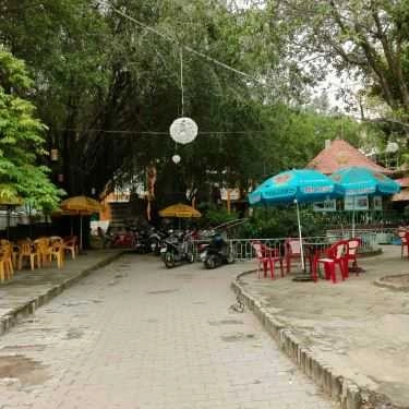 Không gian- Hoa Sữa Cafe