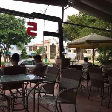 Không gian- Cafe F5 - Đường 30 tháng 4