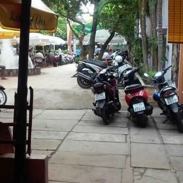Không gian- Lãng Du Cafe - Trần Hưng Đạo