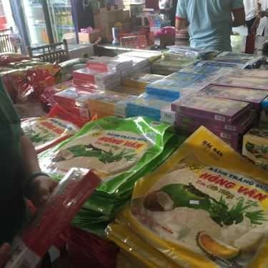 Tổng hợp- Quán Ăn Hồng Vân - Trạm Dừng Lò Bánh Dừa