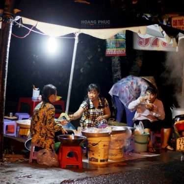 Tổng hợp- Ăn vặt Quán Chị Linh - Chè Trôi Nước, Bánh Mặn & Bánh Giá