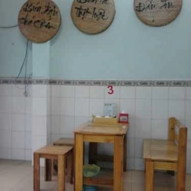 Không gian- Quán Ăn Quán Thị Na - Bún Đậu Mắm Tôm