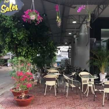 Không gian- Sales Coffee