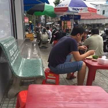 Không gian- Cơm Cà Ri - Quán Ăn Bình Dân