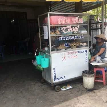 Không gian- Quán Ăn Thúy - Cơm Tấm Bình Dân