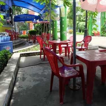 Không gian- Công Viên Cafe
