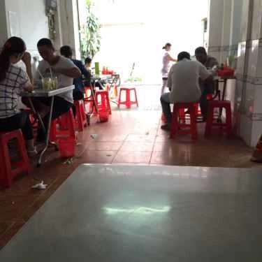 Không gian- Quán Ăn Phở Triều Nguyên