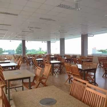 Không gian- Nhà Hàng Cobe House - Phố Ẩm Thực Bò Tơ