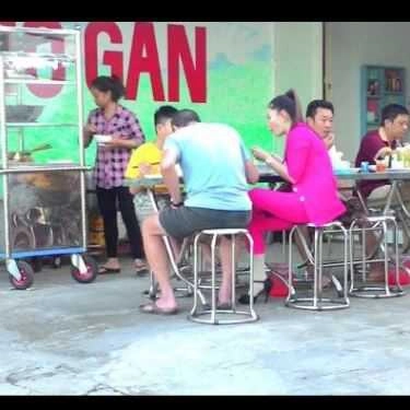 Tổng hợp- Quán Ăn Quán Bốn Râu - Bún Bò Gân