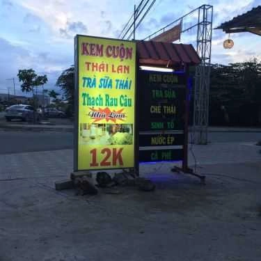 Không gian- Cafe Kem Cuộn Thái Lan