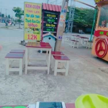 Không gian- Cafe Kem Cuộn Thái Lan