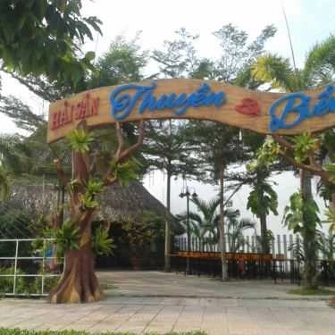 Tổng hợp- Quán Ăn Hải Sản Thuyền Và Biển