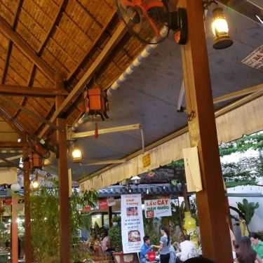 Tổng hợp- Nhà Hàng Phố Nướng Biển Đông - Phạm Thái Bường