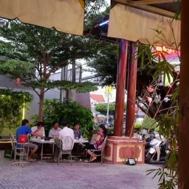 Tổng hợp- Nhà Hàng Phố Nướng Biển Đông - Phạm Thái Bường